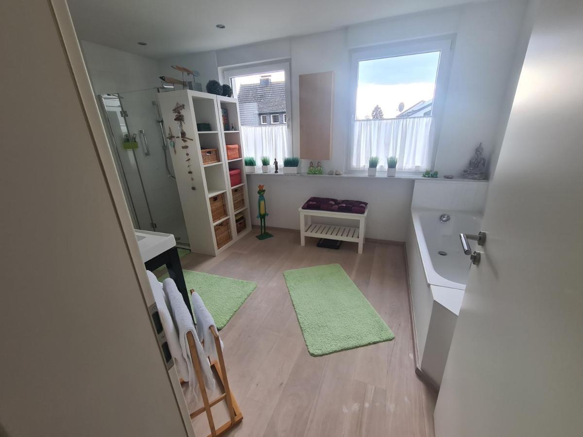 Gruenental Oben Apartment Solingen Bagian luar foto